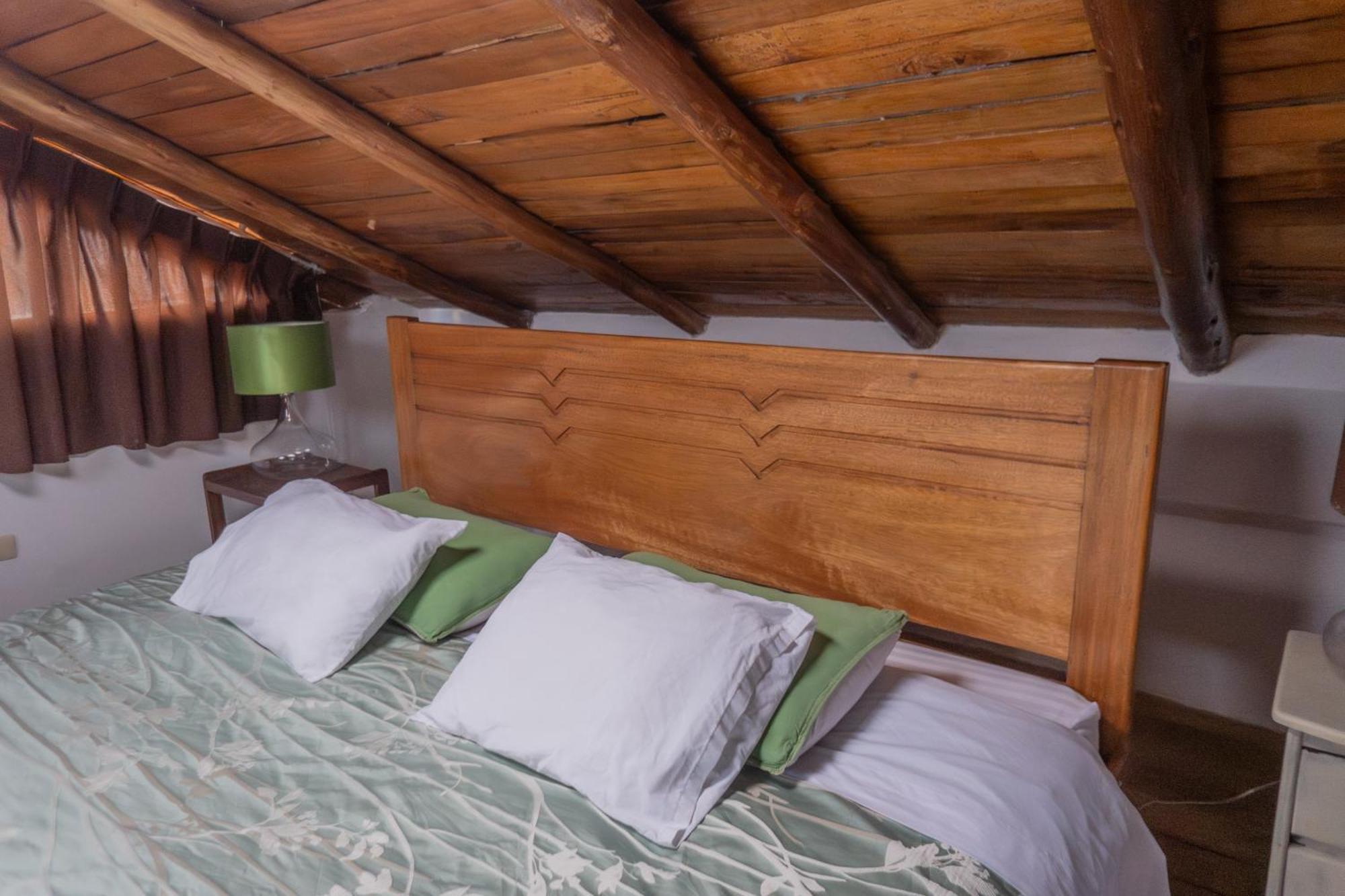 Panoramic View Terrace House , 5 Bedrooms Сasa de vacaciones *
