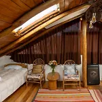 Panoramic City View Terrace House , 5 Bedrooms